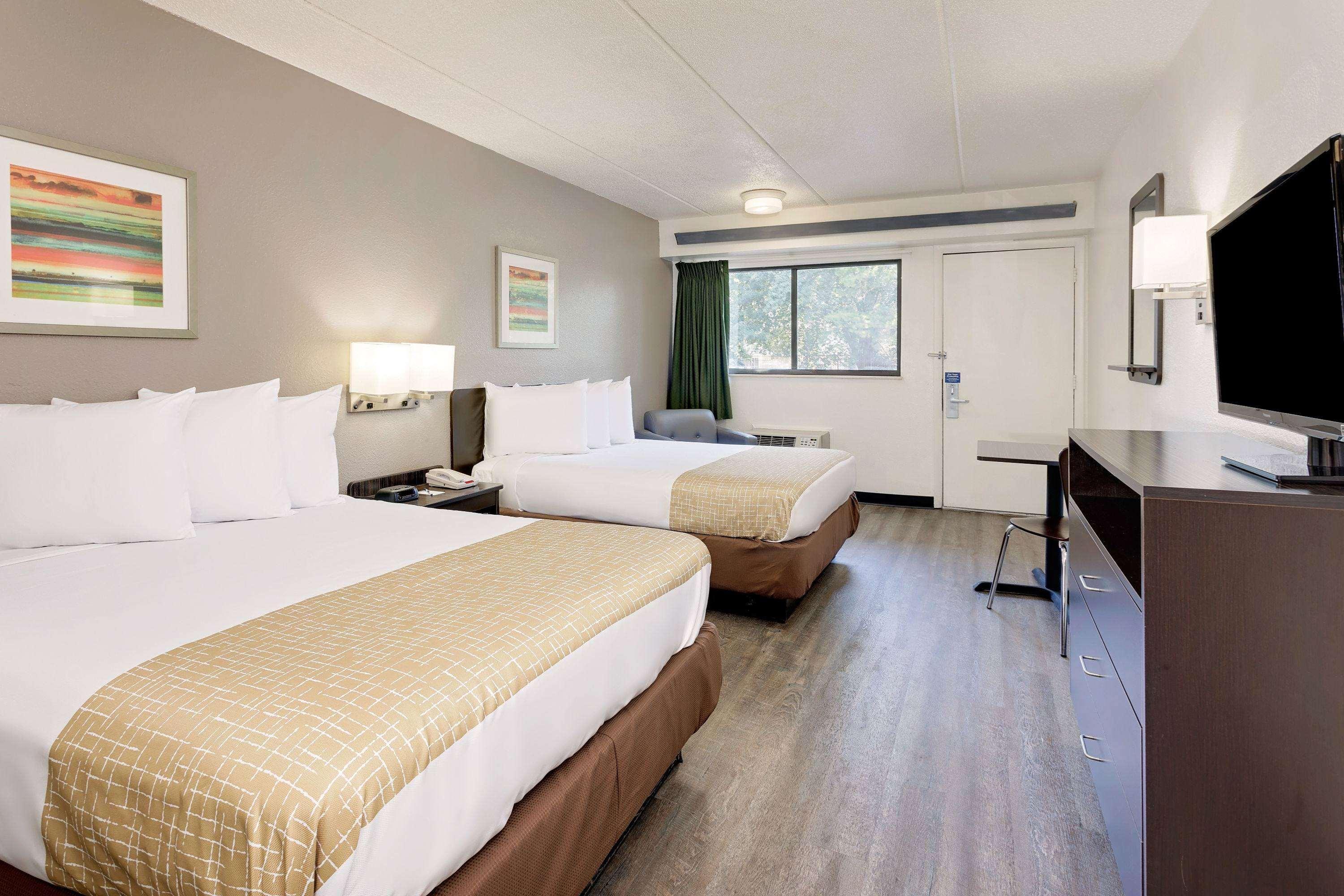 Travelodge By Wyndham College Park Buitenkant foto
