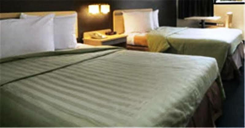 Travelodge By Wyndham College Park Buitenkant foto